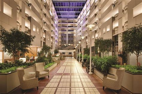 embassy suites downtown atlanta reviews|embassy suites at centennial.